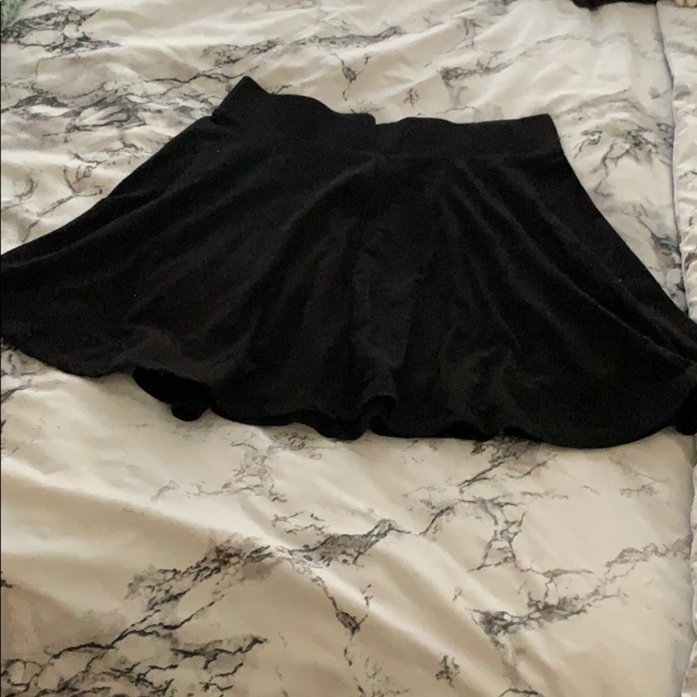 Black skirt, skater style